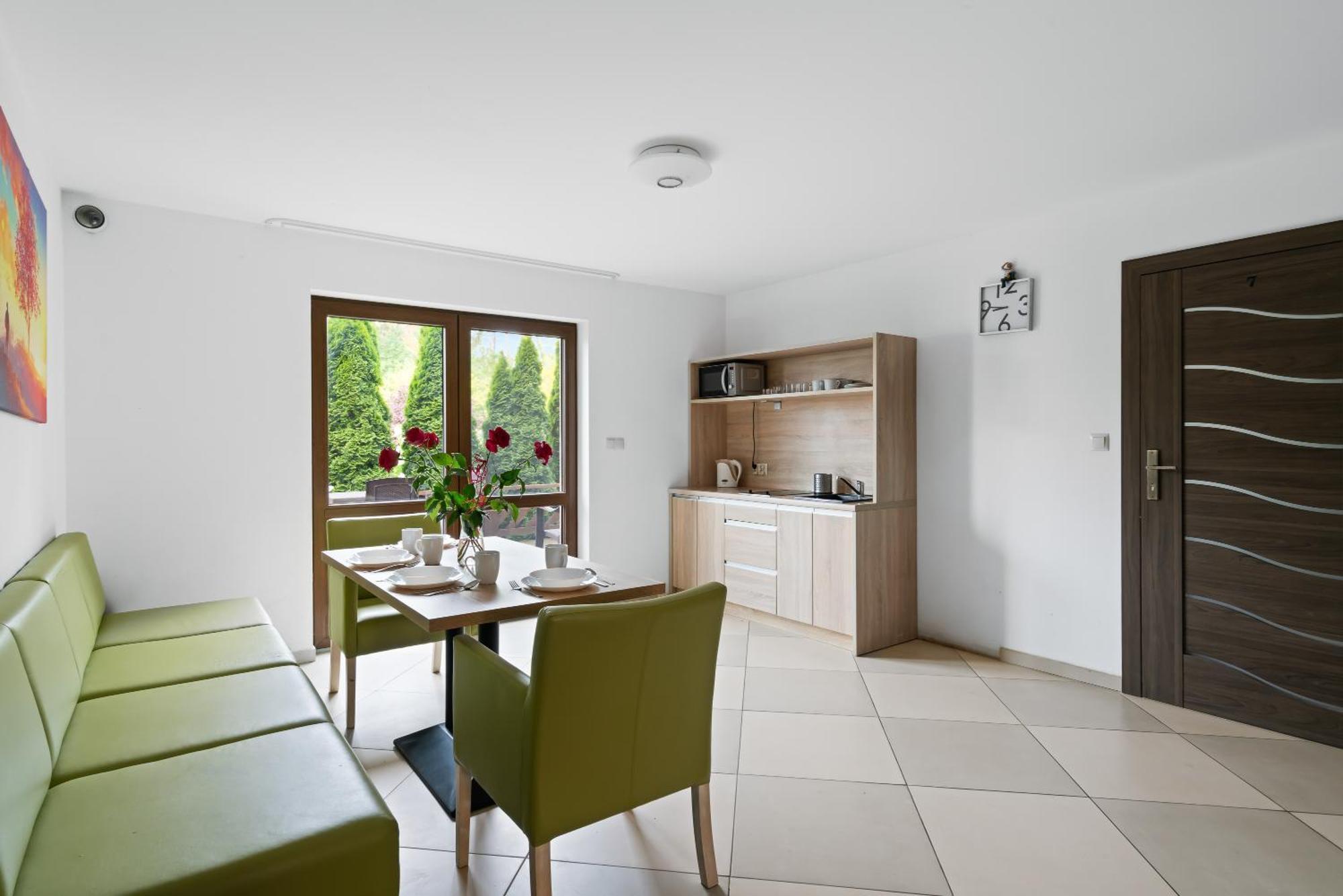 Holiapart Stenga - Sloneczny Taras, Kacik Zabaw, Przyjazny Czworonogom Apartment